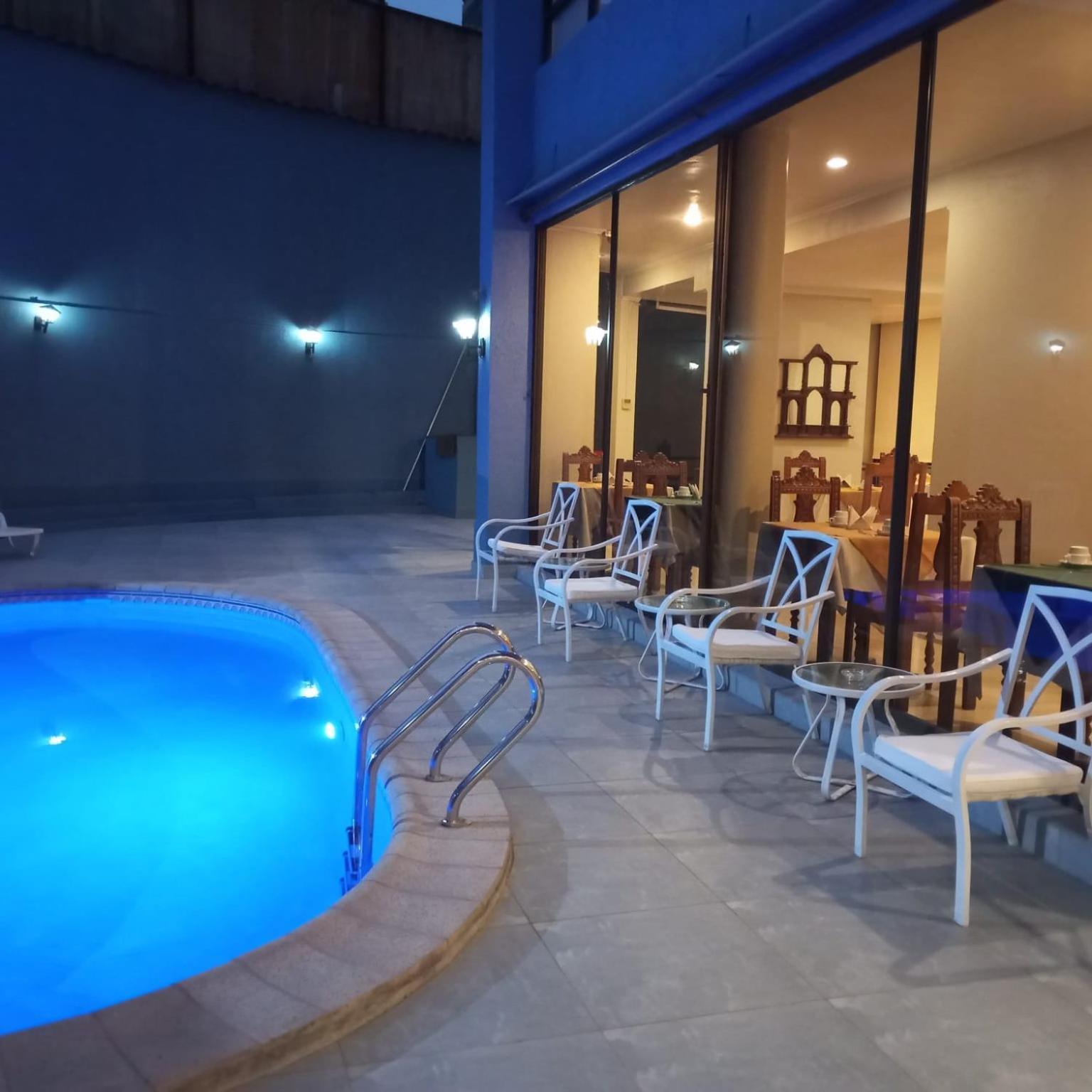 Hotel Alcala Del Rio Santiago Luaran gambar